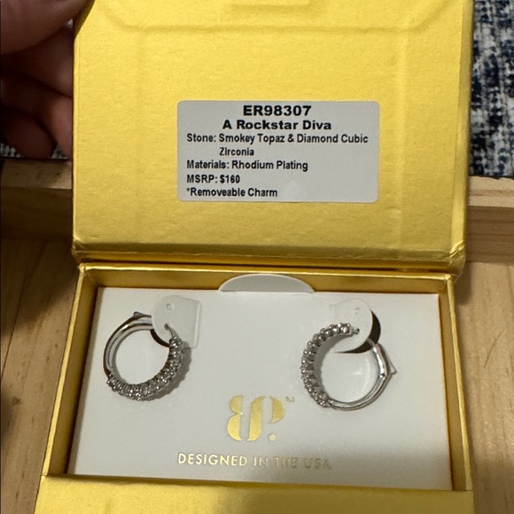 BP Charming Hoops - Picture 4 of 6